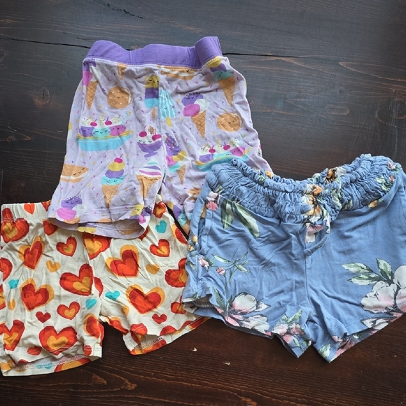 Colorful Patterned Shorts Set- Bailey Lane, Little Sleepies, Posh Peanut 2T - Picture 1 of 4